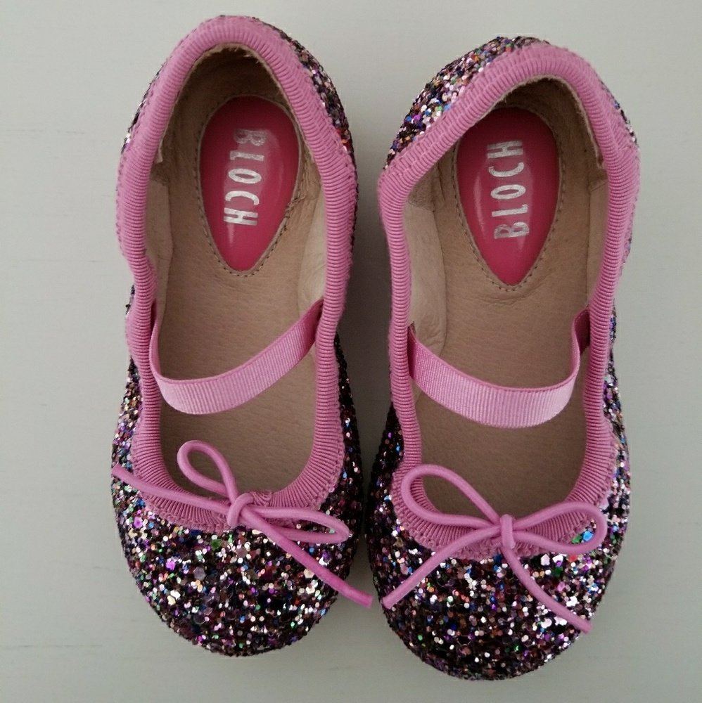 Bloch sparkling toddler ballerina-like flats